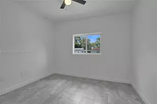 2536 NW 9th Ct, Fort Lauderdale, FL 33311 - Photo 17
