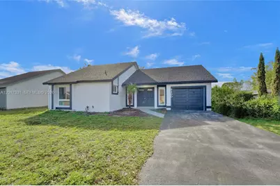 8400 NW 7th St, Pembroke Pines, FL 33024 - Photo 45