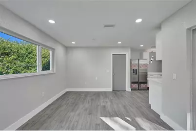 8400 NW 7th St, Pembroke Pines, FL 33024 - Photo 35