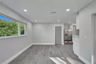 8400 NW 7th St, Pembroke Pines, FL 33024 - Photo 35