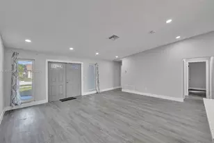 8400 NW 7th St, Pembroke Pines, FL 33024 - Photo 55