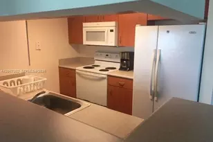 816 NW 11th St, Miami, FL 33136 - Photo 7