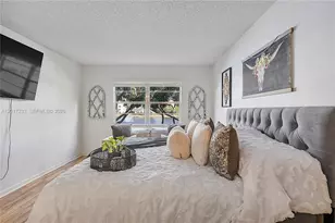 12901 SW 15th Ct, Pembroke Pines, FL 33027 - Photo 9