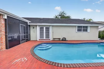 9315 SW 172nd Ter, Palmetto Bay, FL 33157 - Photo 29
