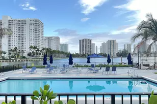 2780 NE 183rd St, Aventura, FL 33160 - Photo 3