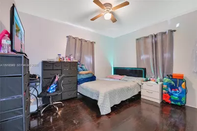35 NW 57th St, Miami, FL 33127 - Photo 17