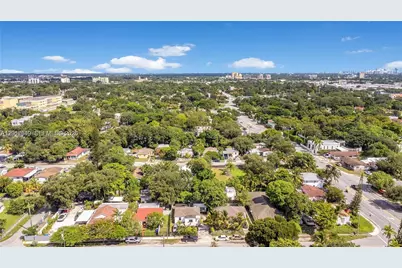 35 NW 57th St, Miami, FL 33127 - Photo 25