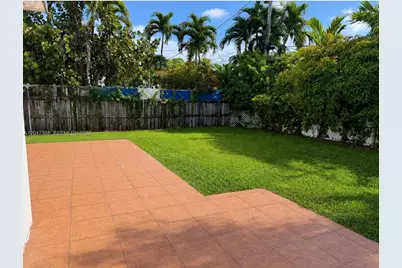 21011 NE 25th Ct, Miami, FL 33180 - Photo 5