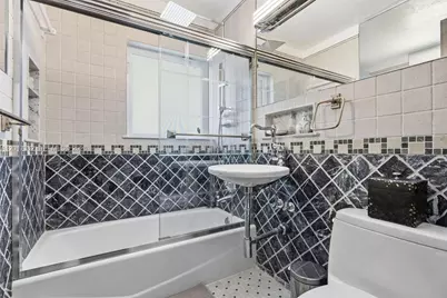 2624 NE 30th St, Fort Lauderdale, FL 33306 - Photo 17