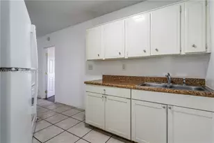 3049 NW 9th Ave, Wilton Manors, FL 33311 - Photo 7