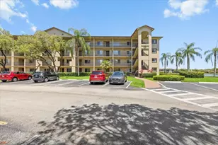 1351 SW 141st Ave, Pembroke Pines, FL 33027 - Photo 1