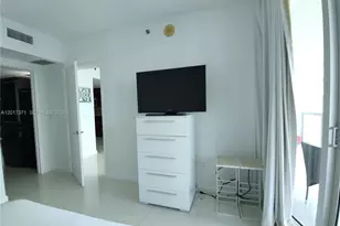 465 Brickell Ave, Miami, FL 33131 - Photo 9