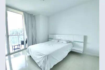 465 Brickell Ave #5004, Miami, FL 33131 - Photo 11