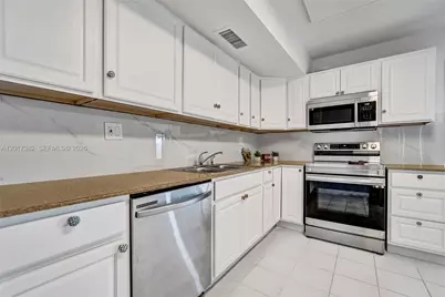 1600 S Ocean Dr #16B, Hollywood, FL 33019 - Photo 7