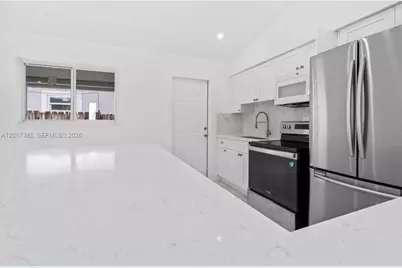 8400 NW 24th Ct, Miami, FL 33147 - Photo 7