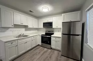 5911 NE 18th Ave, Fort Lauderdale, FL 33334 - Photo 11