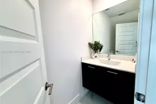 4680 NW 83rd Path, Doral, FL 33166 - Photo 13