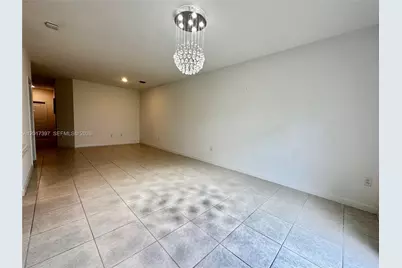 2685 SE 13th Ct, Homestead, FL 33035 - Photo 5