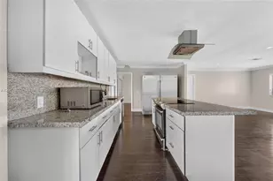 8401 SW 107th Ave, Miami, FL 33173 - Photo 3