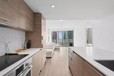 1300 S Miami Ave #1004, Miami, FL 33130 - Photo 5