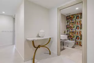 1000 Brickell Plaza, Miami, FL 33131 - Photo 9