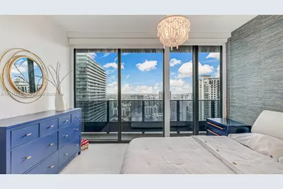 1000 Brickell Plz #3002, Miami, FL 33131 - Photo 39