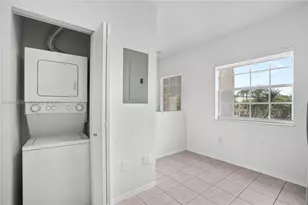 5610 NW 114th Pl, Doral, FL 33178 - Photo 7