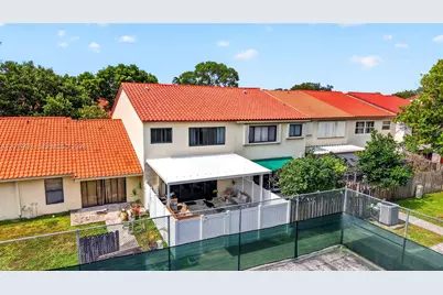 3848 Atlanta St, Hollywood, FL 33021 - Photo 9