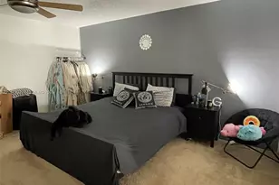 671 NE 195th St, Miami, FL 33179 - Photo 17
