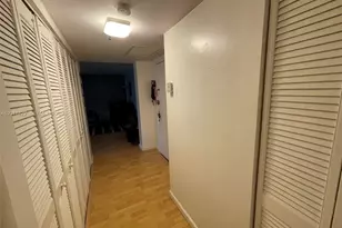 671 NE 195th St, Miami, FL 33179 - Photo 29