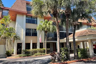 671 NE 195th St, Miami, FL 33179 - Photo 1
