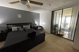 671 NE 195th St, Miami, FL 33179 - Photo 21