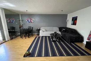 671 NE 195th St, Miami, FL 33179 - Photo 5