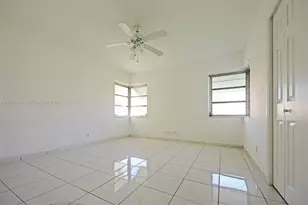 1735 Marseille Dr, Miami Beach, FL 33141 - Photo 15