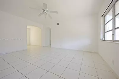 1735 Marseille Dr #2, Miami Beach, FL 33141 - Photo 3