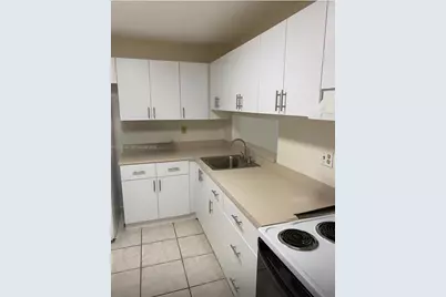 8035 SW 107th Ave #203, Miami, FL 33173 - Photo 5