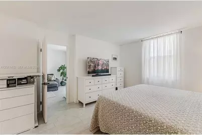 1331 Lincoln Rd #704, Miami Beach, FL 33139 - Photo 23