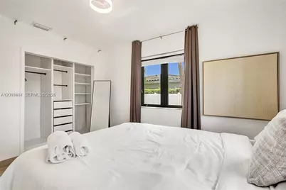 707 N 13 Avenue, Hollywood, FL 33019 - Photo 23
