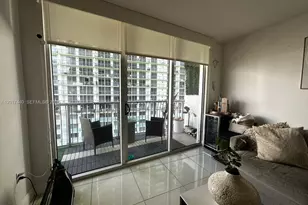 1750 N Bayshore Dr, Miami, FL 33132 - Photo 5