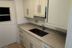 1407 NE 56th St, Fort Lauderdale, FL 33334 - Photo 11