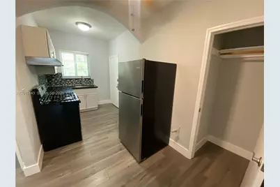 1005 Pennsylvania Ave #10, Miami Beach, FL 33139 - Photo 7