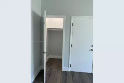 1005 Pennsylvania Ave #10, Miami Beach, FL 33139 - Photo 9