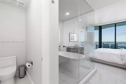 700 NE 24th St #4002, Miami, FL 33137 - Photo 11