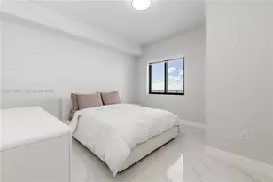 700 NE 24th St, Miami, FL 33137 - Photo 19