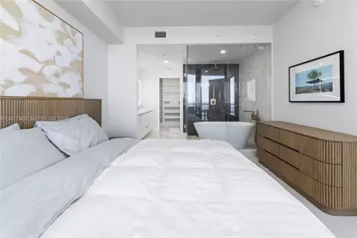 700 NE 24th St #4002, Miami, FL 33137 - Photo 9