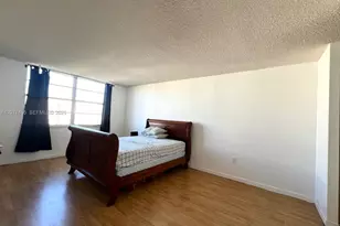 2801 NE 183rd St, Aventura, FL 33160 - Photo 13