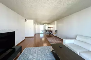 2801 NE 183rd St, Aventura, FL 33160 - Photo 5