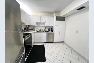 2801 NE 183rd St #1914W, Aventura, FL 33160 - Photo 11