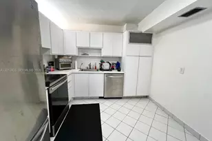 2801 NE 183rd St, Aventura, FL 33160 - Photo 11