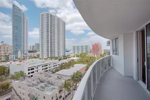 601 NE 23rd St, Miami, FL 33137 - Photo 1